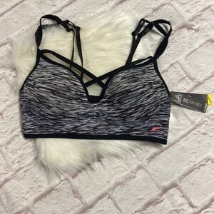 LA GEAR Ultimate Sports Bra